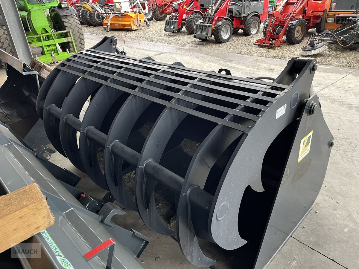 Teleskoplader des Typs Merlo Bressel und Lade Silobeissschaufel SBS 2200mm, Gebrauchtmaschine in Burgkirchen (Bild 8)