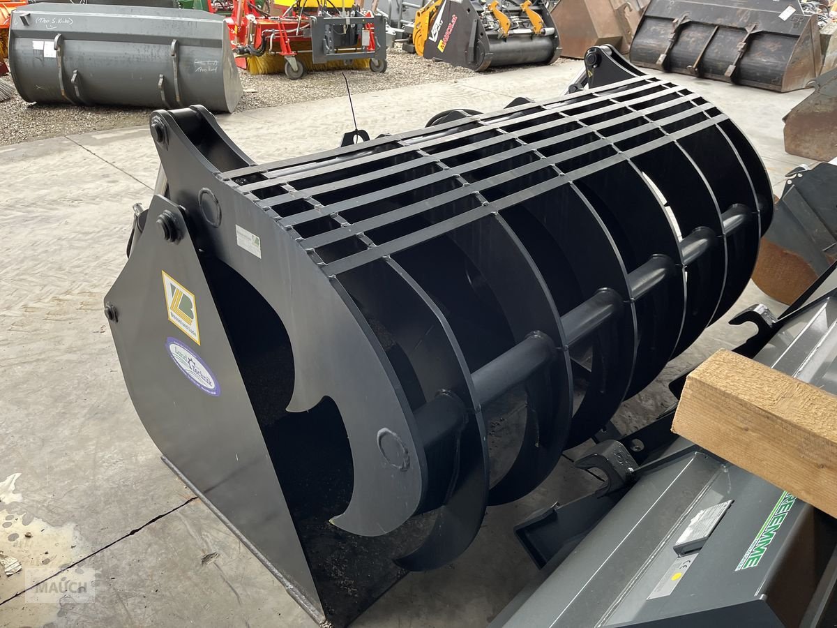 Teleskoplader des Typs Merlo Bressel und Lade Silobeissschaufel SBS 2200mm, Gebrauchtmaschine in Burgkirchen (Bild 1)