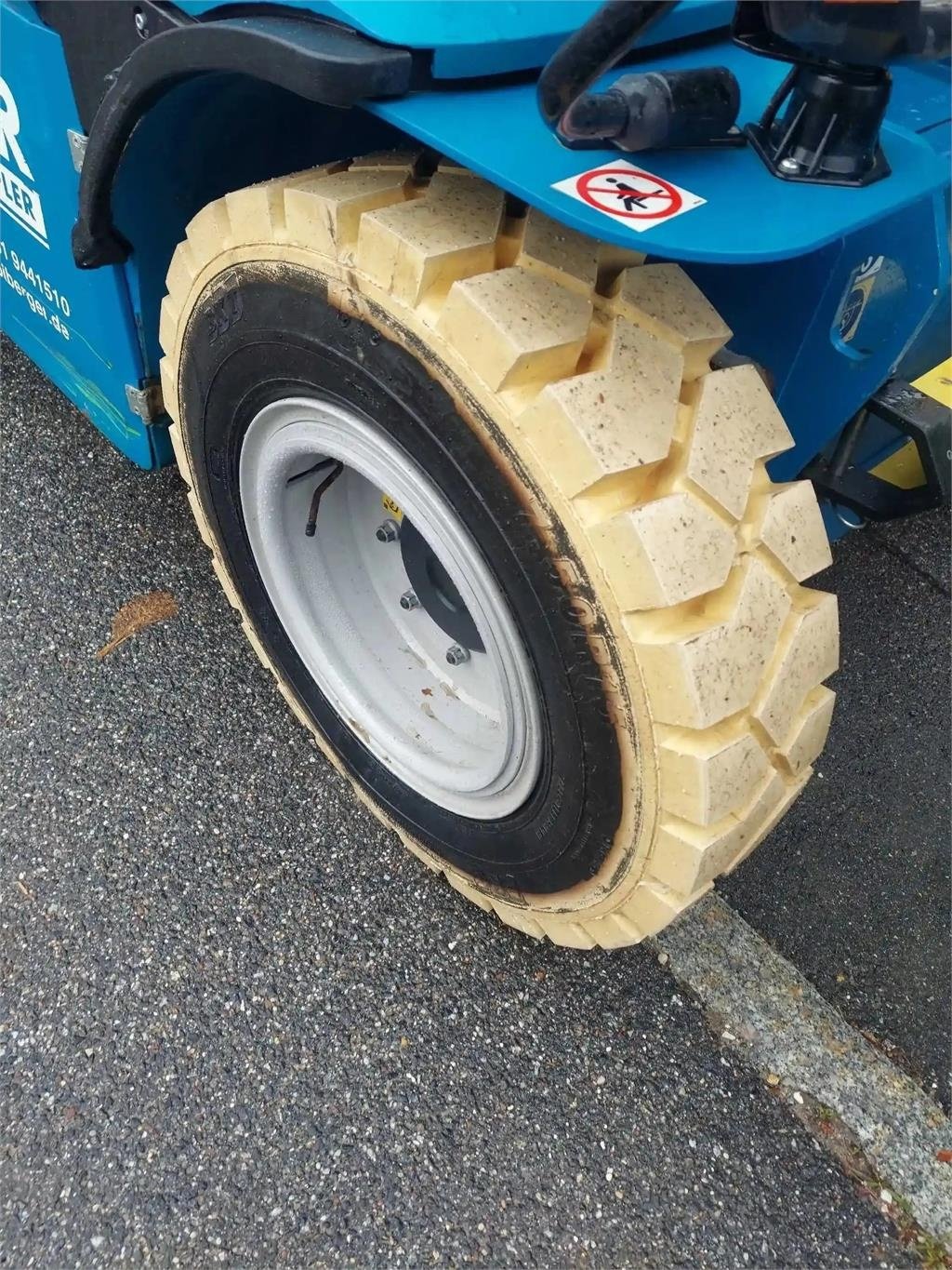 Teleskoplader van het type Merlo E-Worker 25.5-90, Gebrauchtmaschine in Schierling (Foto 8)
