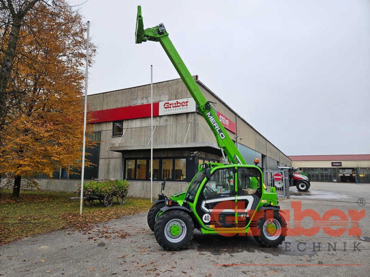 Teleskoplader of the type Merlo P 27.6 TOP, Gebrauchtmaschine in Ampfing (Picture 13)