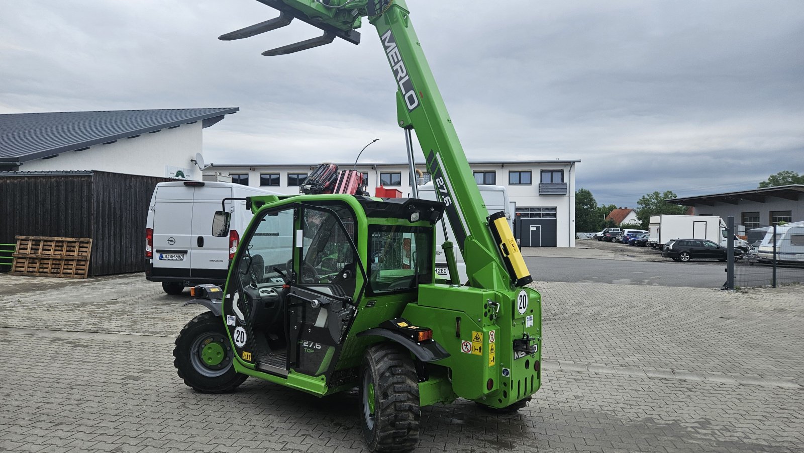 Teleskoplader typu Merlo P 27.6 top, Neumaschine v Altheim (Obrázek 3)