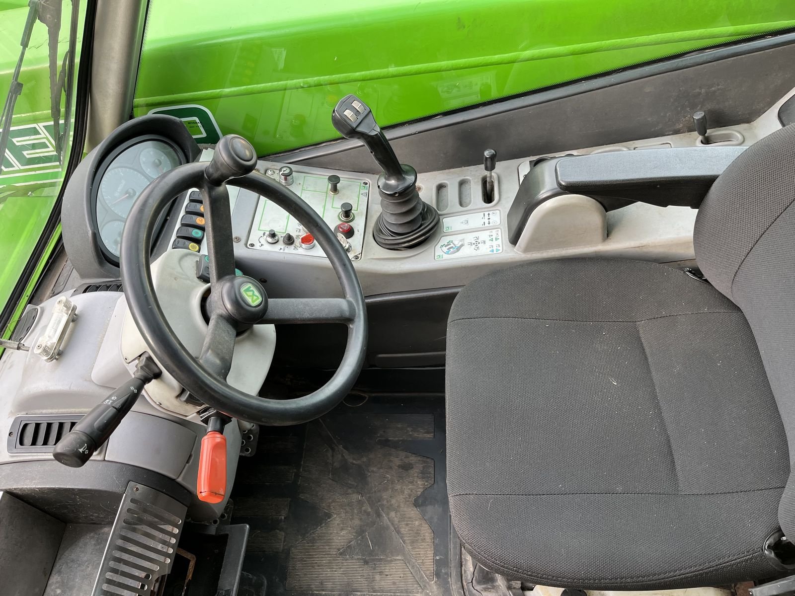 Teleskoplader typu Merlo P 32.6 Plus, Gebrauchtmaschine v Bad Leonfelden (Obrázek 5)