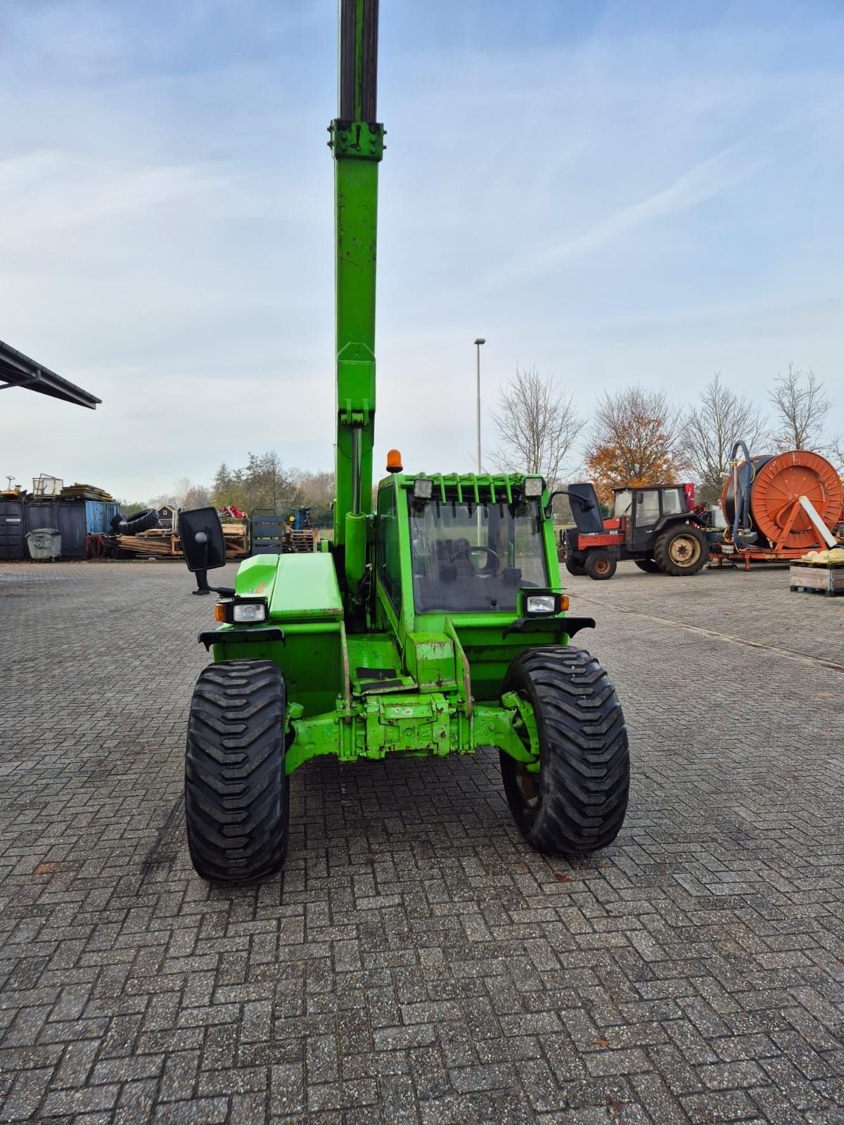 Teleskoplader типа Merlo P26.6 LP, Gebrauchtmaschine в Oosterwolde (Фотография 2)