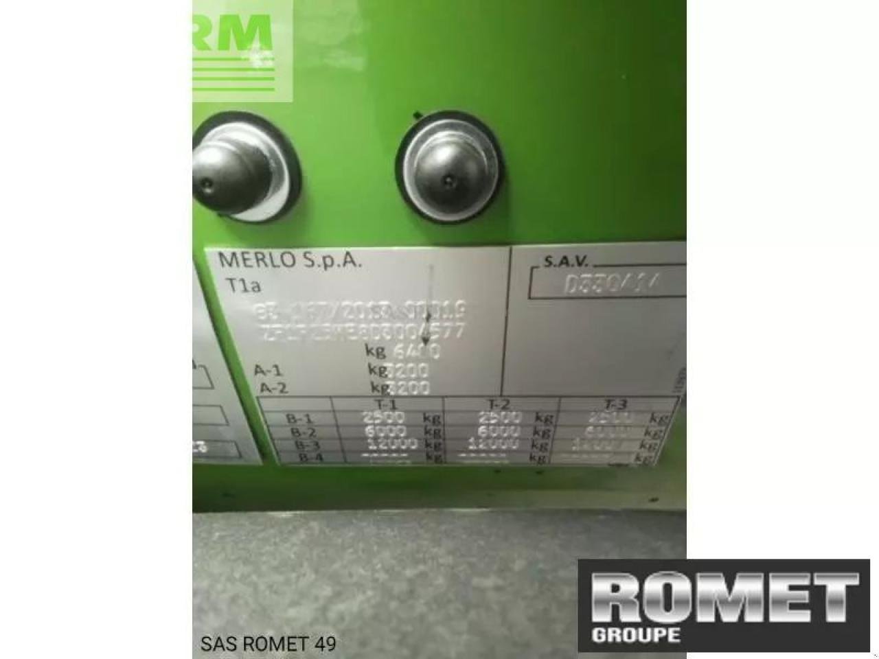 Teleskoplader типа Merlo p27-6 plus, Gebrauchtmaschine в GENNES-SUR-GLAIZE (Фотография 4)