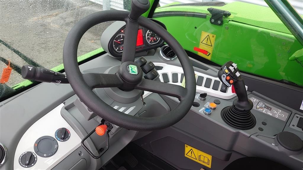 Teleskoplader des Typs Merlo P27.6PLUS, Gebrauchtmaschine in Nørresundby (Bild 9)