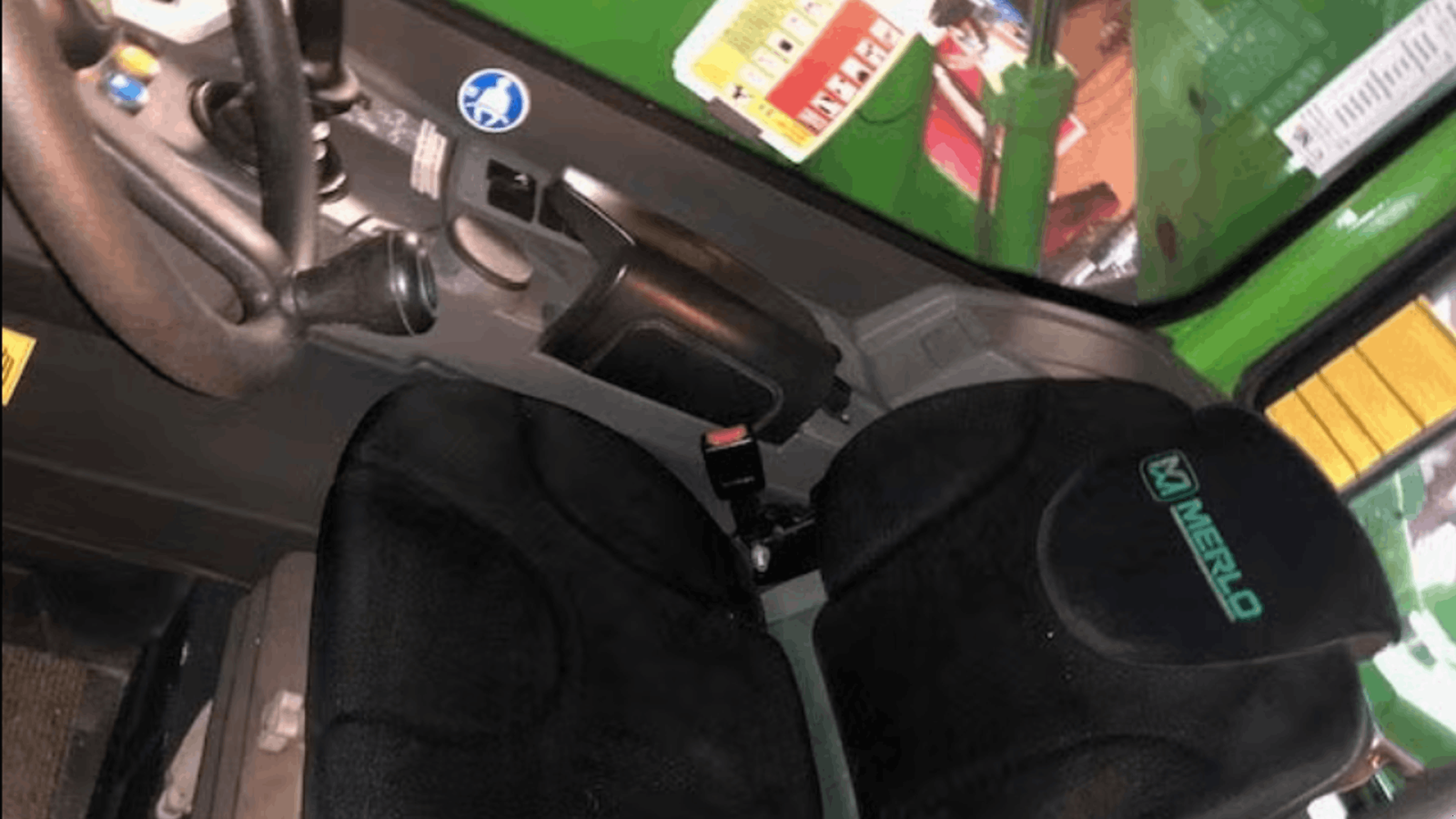 Teleskoplader of the type Merlo P27.6PLUS, Gebrauchtmaschine in Randers NØ (Picture 5)
