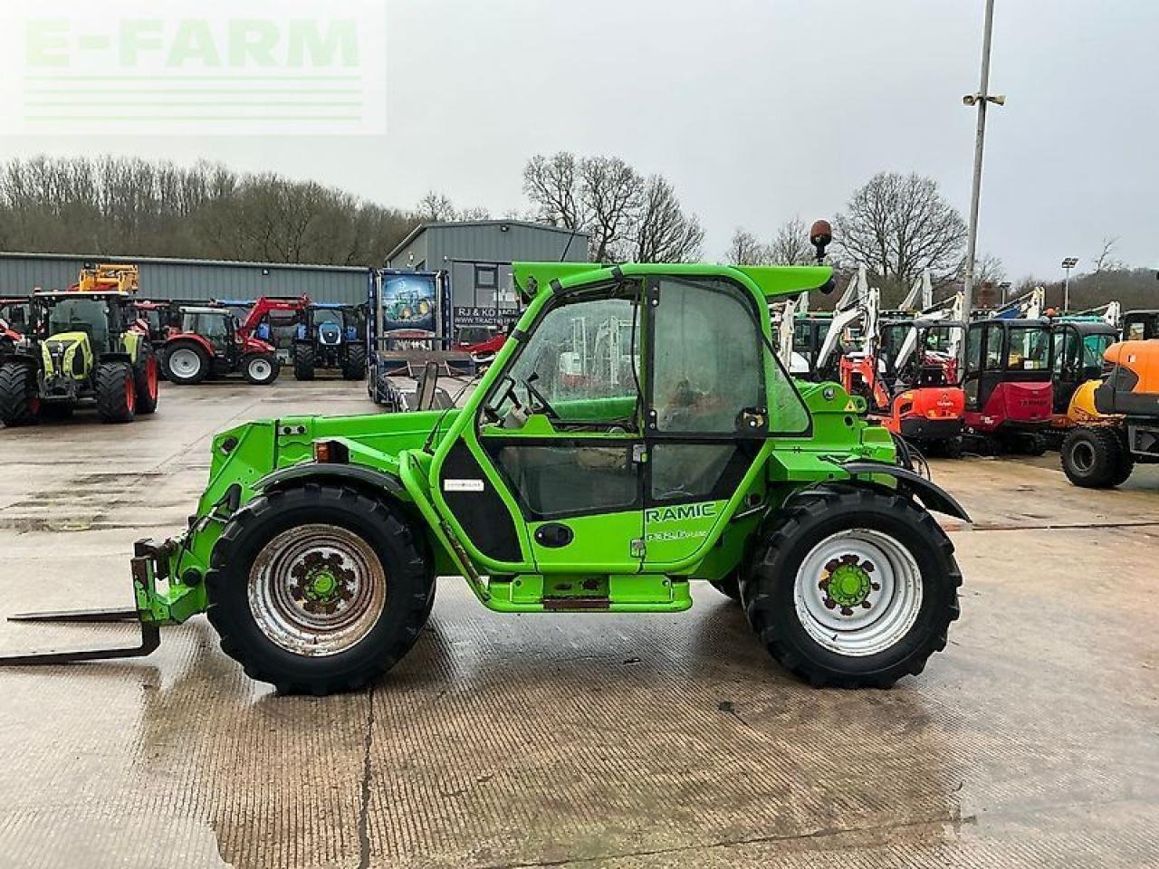 Teleskoplader of the type Merlo p32.6 plus telehandler (st25720), Gebrauchtmaschine in SHAFTESBURY (Picture 2)