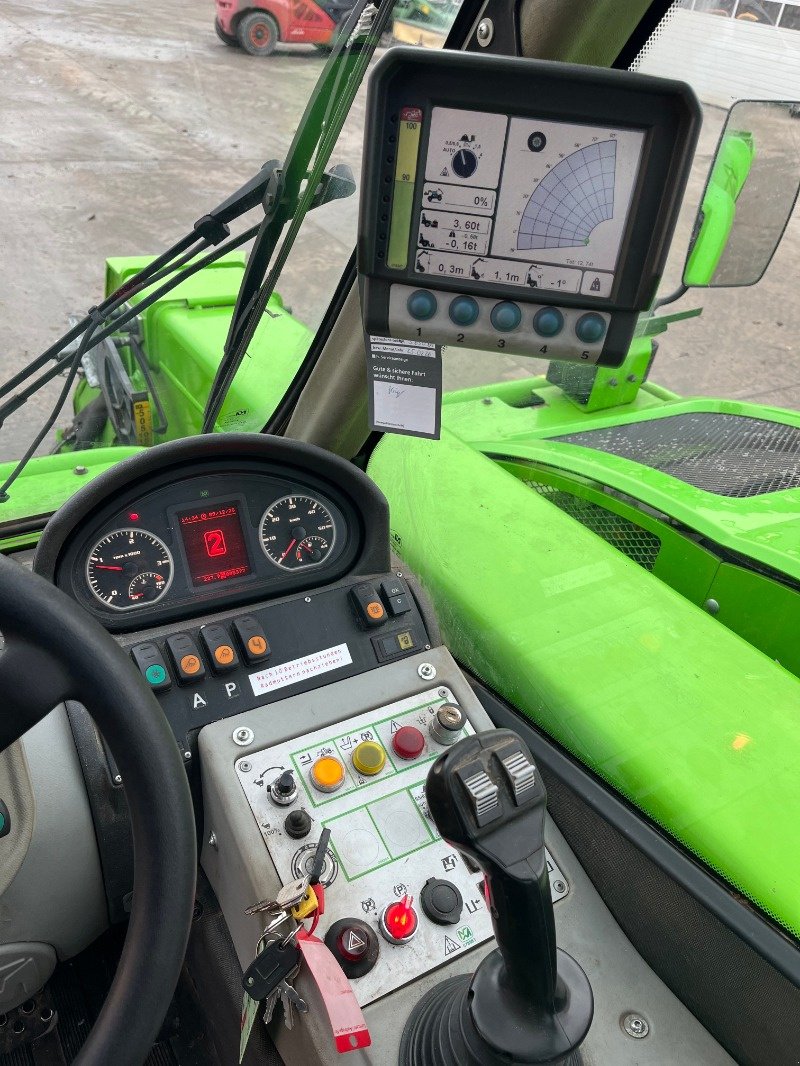 Teleskoplader of the type Merlo P36.7 Plus, Gebrauchtmaschine in Ebersbach (Picture 12)