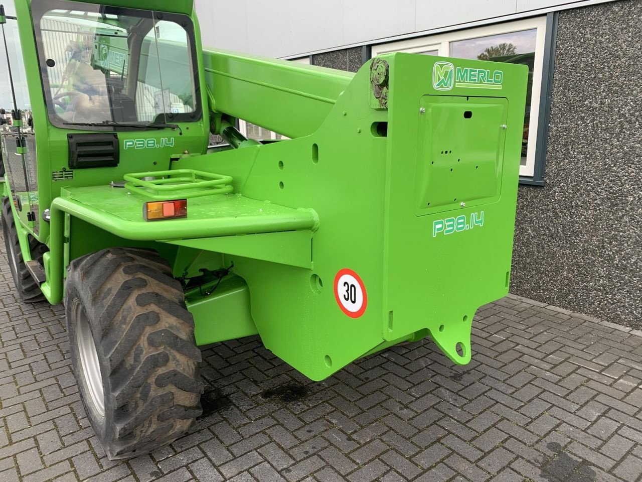 Teleskoplader del tipo Merlo P38.14, Gebrauchtmaschine In Vriezenveen (Immagine 8)