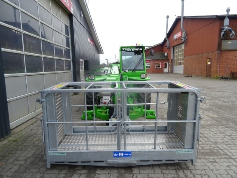 Teleskoplader of the type Merlo P40.14, Gebrauchtmaschine in Ribe (Picture 19)