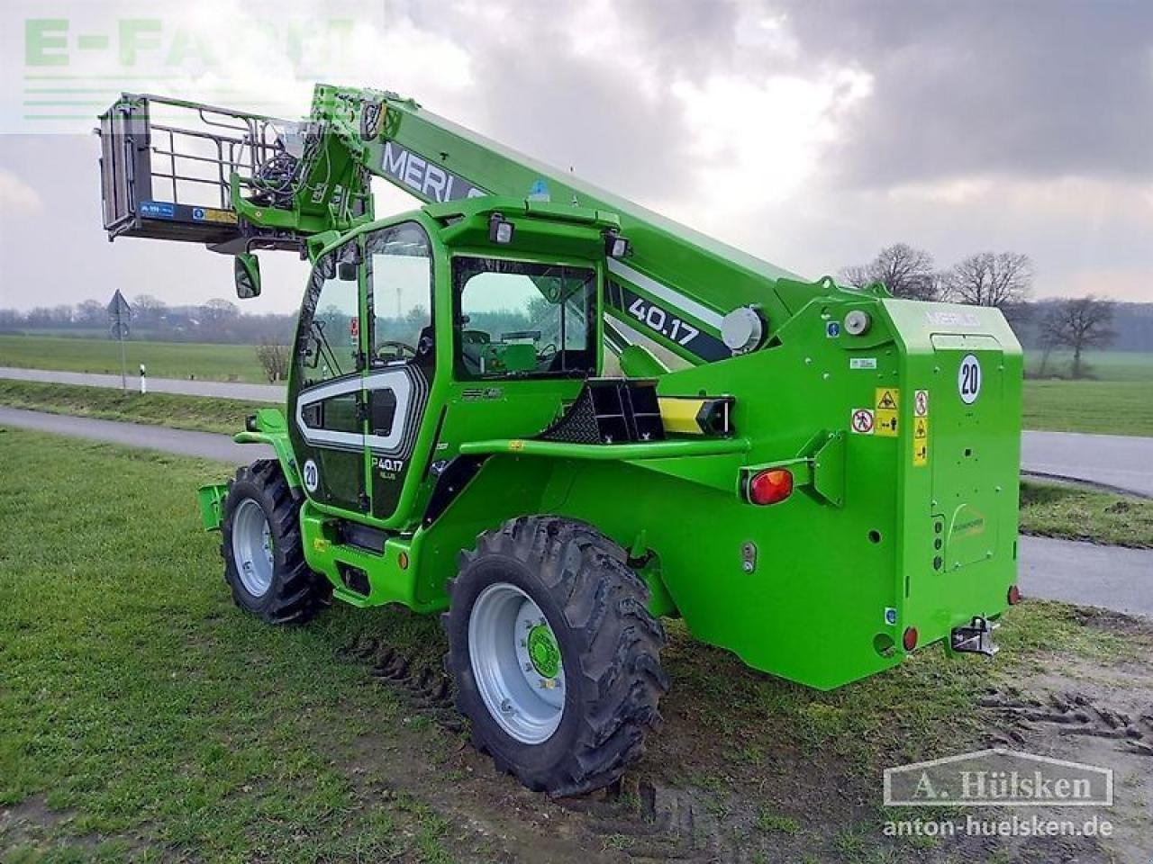 Teleskoplader типа Merlo p40.17plus, Gebrauchtmaschine в ROSENDAHL (Фотография 10)