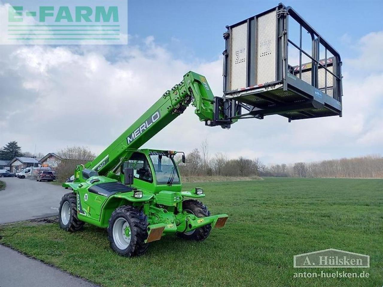 Teleskoplader типа Merlo p40.17plus, Gebrauchtmaschine в ROSENDAHL (Фотография 7)