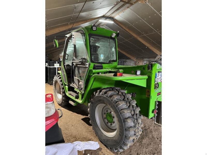 Teleskoplader des Typs Merlo P40.7 CS, Gebrauchtmaschine in ESCAUDOEUVRES (Bild 7)