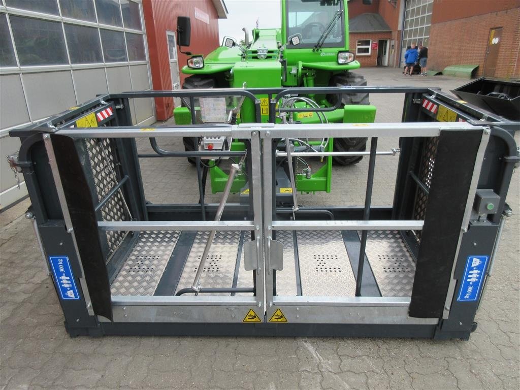 Teleskoplader of the type Merlo P50.18 Plus Merlo Side-Shift, Gebrauchtmaschine in Ribe (Picture 14)