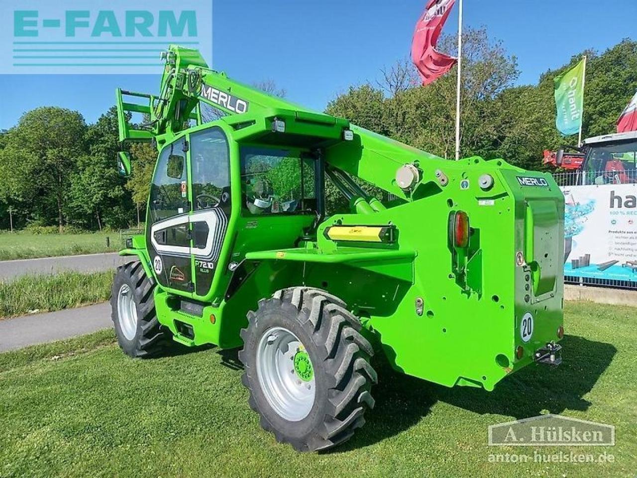 Teleskoplader от тип Merlo p72.10plus, Gebrauchtmaschine в ROSENDAHL (Снимка 9)