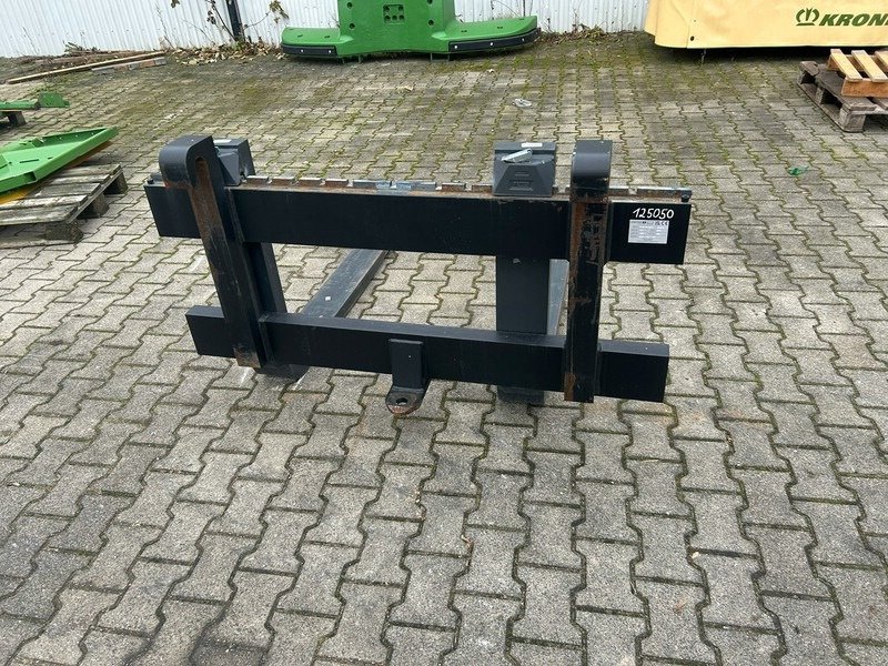 Teleskoplader a típus Merlo Palettengabel 7200 kg / Anbau ZM3, Neumaschine ekkor: Rollwitz (Kép 2)