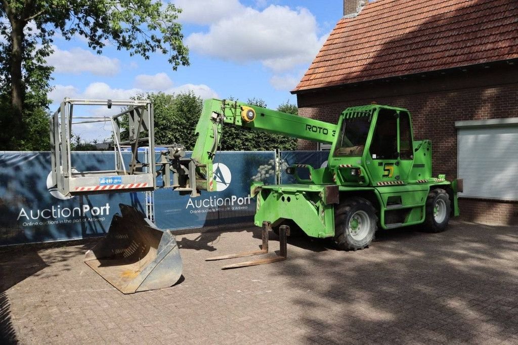 Teleskoplader du type Merlo ROTO 30.16-EV, Gebrauchtmaschine en Antwerpen (Photo 9)