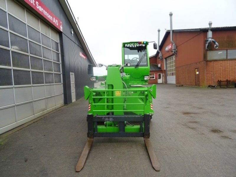 Teleskoplader tip Merlo ROTO40.18S, Gebrauchtmaschine in Ribe (Poză 15)