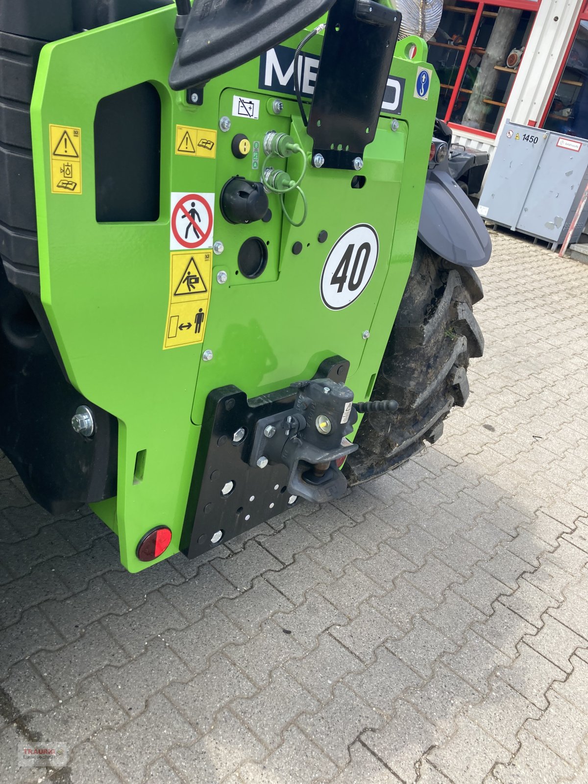 Teleskoplader of the type Merlo TF 33.9-140 m- Klima, Neumaschine in Mainburg/Wambach (Picture 13)