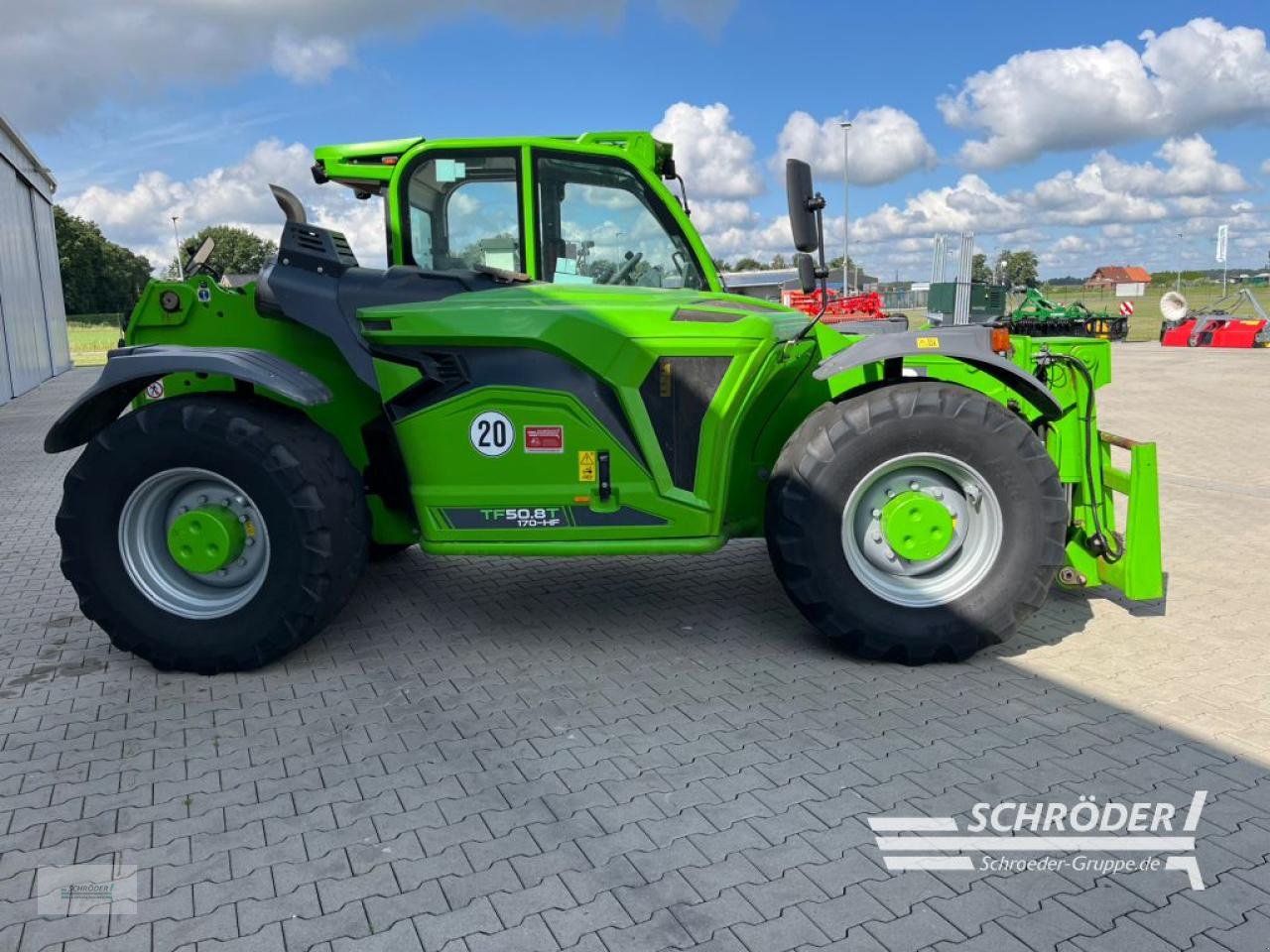 Teleskoplader of the type Merlo TF 50.8 T - 170 - HF, Gebrauchtmaschine in Scharrel (Picture 3)