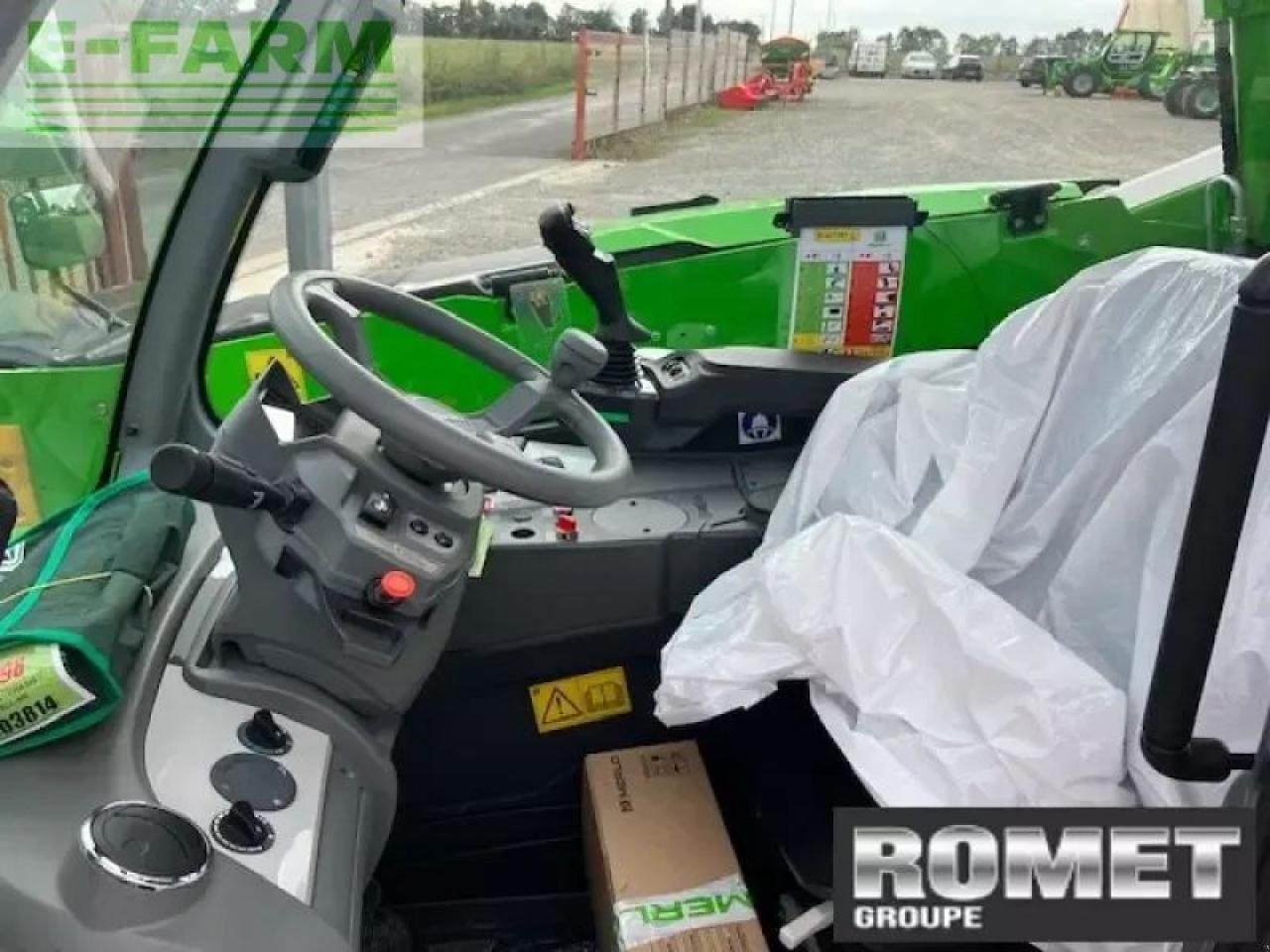 Teleskoplader типа Merlo tf33-7-115, Gebrauchtmaschine в GENNES-SUR-GLAIZE (Фотография 2)