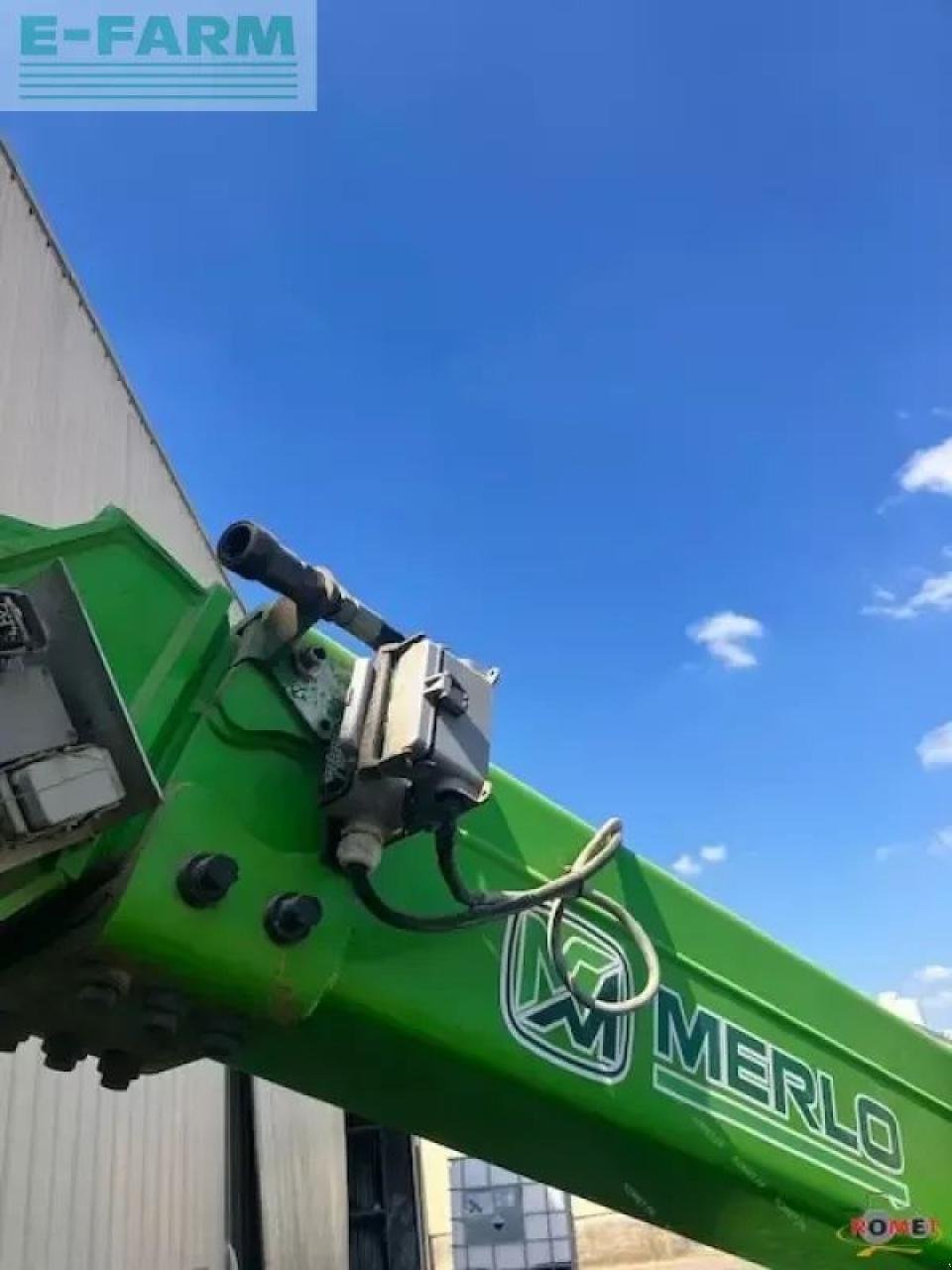 Teleskoplader des Typs Merlo tf33-7 g, Gebrauchtmaschine in GENNES-SUR-GLAIZE (Bild 3)