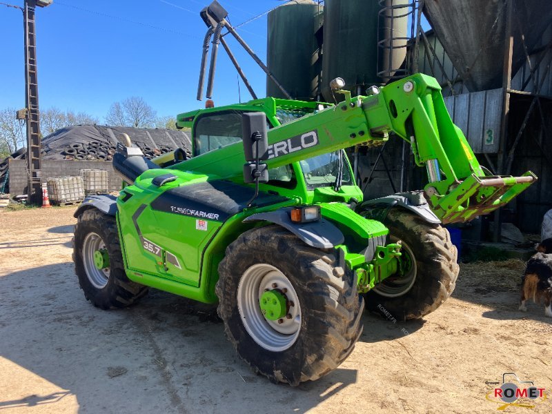 Teleskoplader of the type Merlo TF35-7-140-CS, Gebrauchtmaschine in Gennes sur glaize (Picture 1)