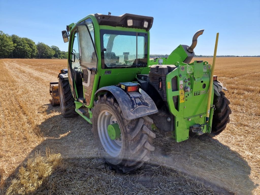 Teleskoplader of the type Merlo TF35.7-115, Gebrauchtmaschine in SYLVAINS LES MOULINS (Picture 4)
