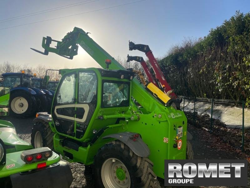 Teleskoplader του τύπου Merlo TF42-7-145-CS, Gebrauchtmaschine σε Gennes sur glaize (Φωτογραφία 5)