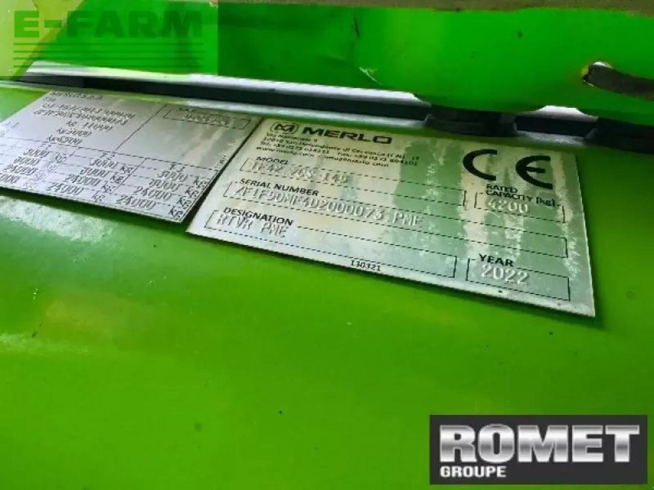 Teleskoplader des Typs Merlo tf42-7-145-cs, Gebrauchtmaschine in GENNES-SUR-GLAIZE (Bild 9)