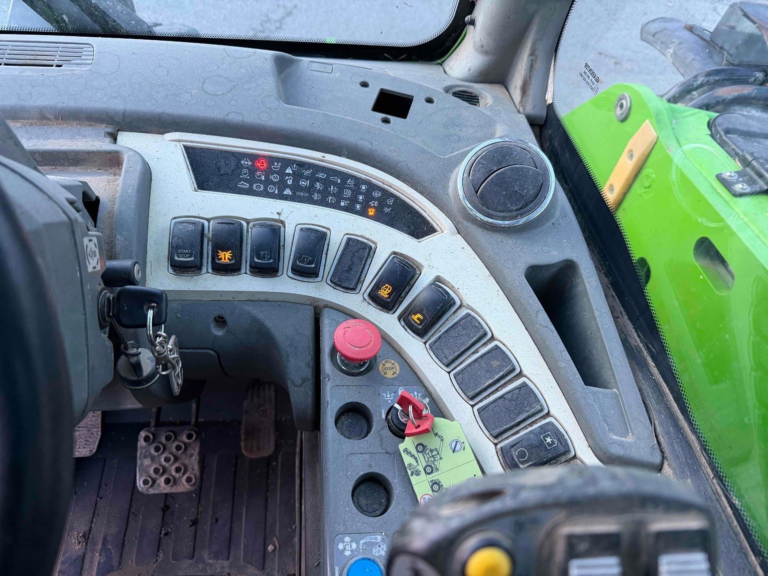 Teleskoplader типа Merlo TF42.7CS-140, Gebrauchtmaschine в LA SOUTERRAINE (Фотография 7)