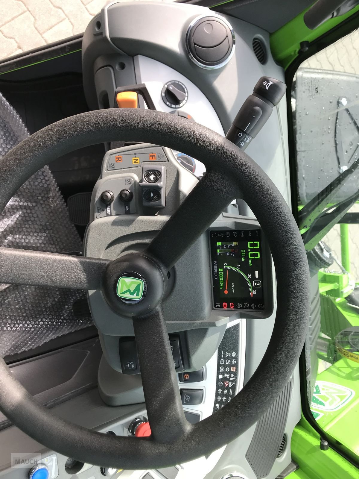 Teleskoplader of the type Merlo Turbofarmer 33.7-G NEU - AKTION, Neumaschine in Burgkirchen (Picture 14)