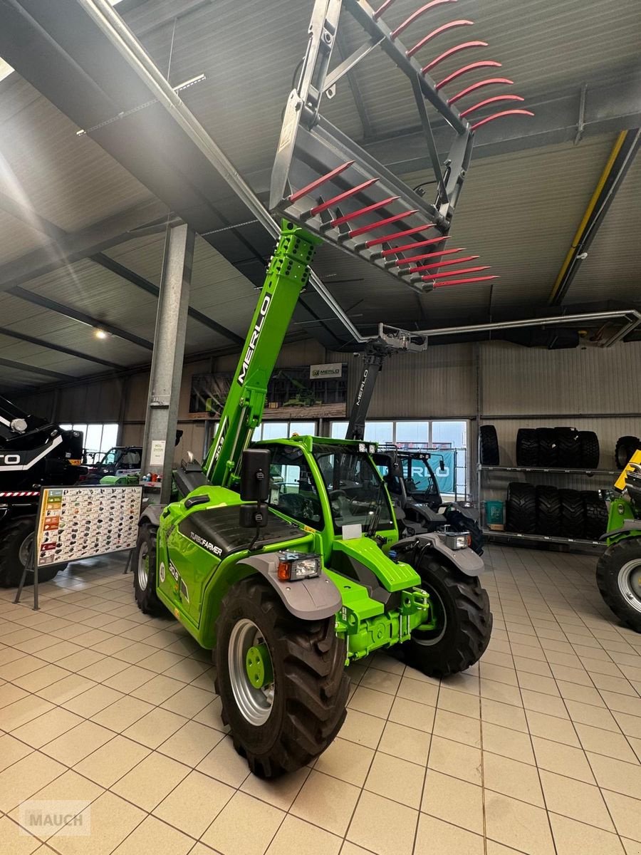 Teleskoplader of the type Merlo Turbofarmer TF30.9 115PS, Neumaschine in Burgkirchen (Picture 2)