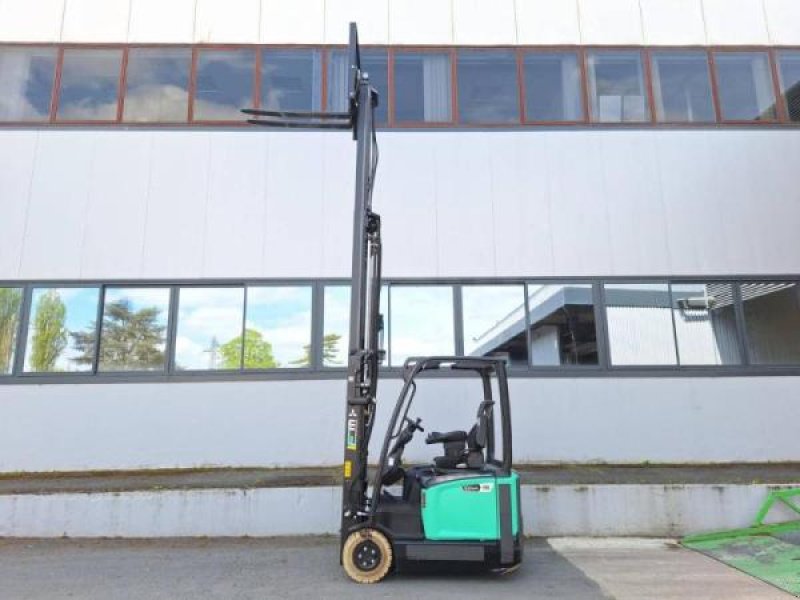 Teleskoplader типа Mitsubishi FB18ACNT, Gebrauchtmaschine в senlis (Фотография 10)