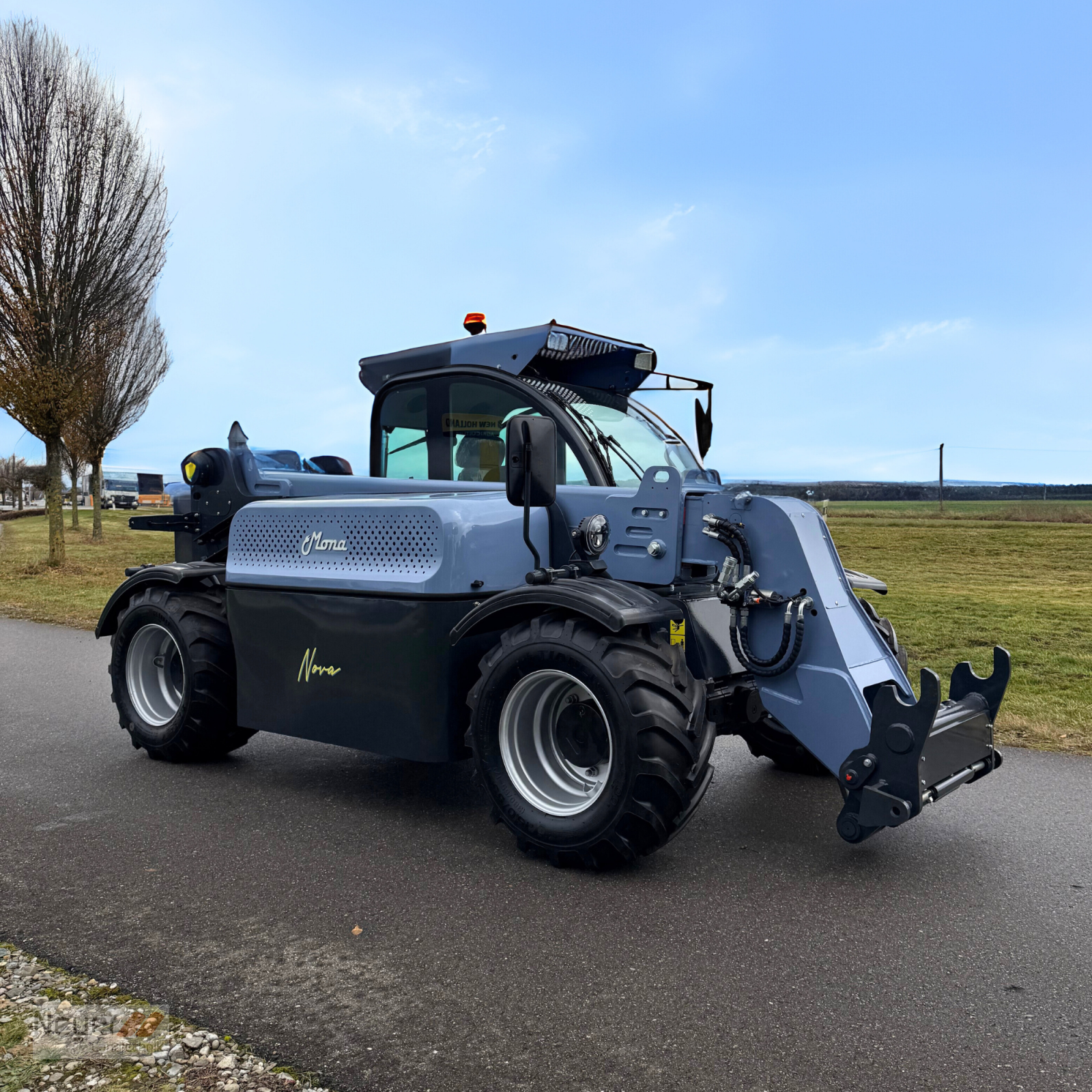 Teleskoplader des Typs MONA Nova, Neumaschine in Bad Waldsee Mennisweiler (Bild 1)
