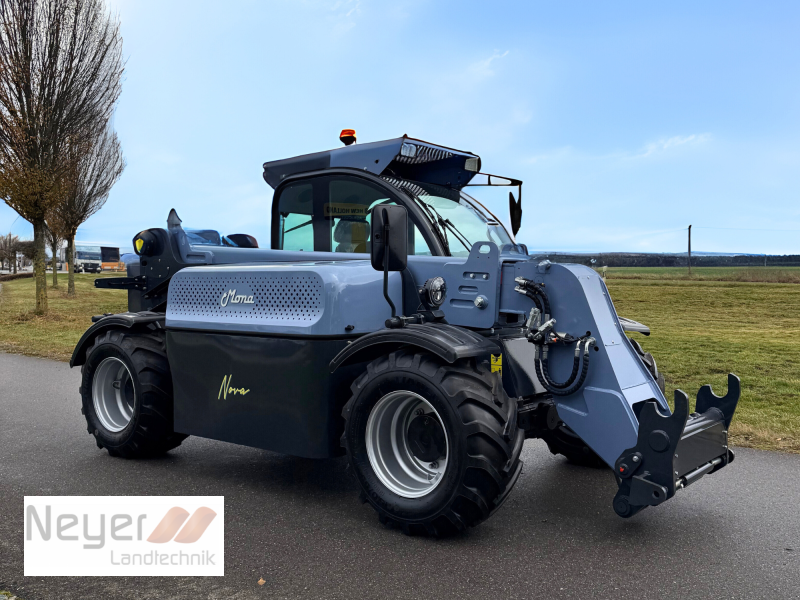 Teleskoplader des Typs MONA Nova, Neumaschine in Bad Waldsee Mennisweiler (Bild 1)