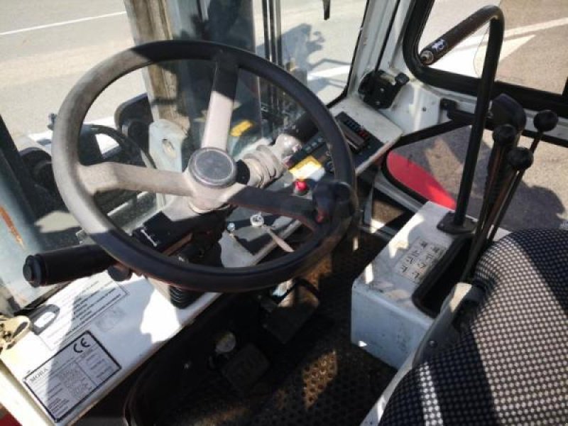 Teleskoplader typu Mora M100C, Gebrauchtmaschine w senlis (Zdjęcie 6)