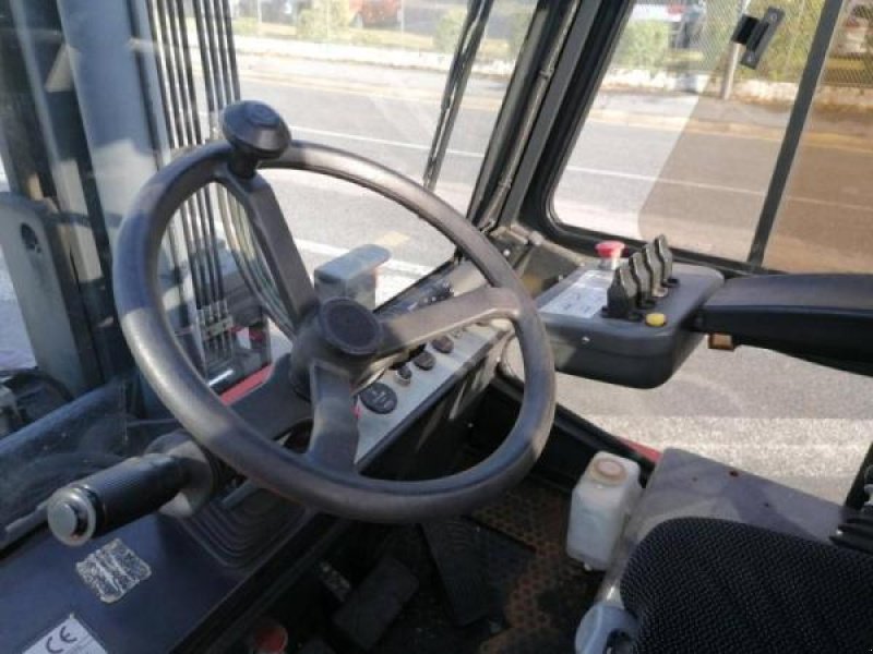 Teleskoplader от тип Mora M180C, Gebrauchtmaschine в senlis (Снимка 4)