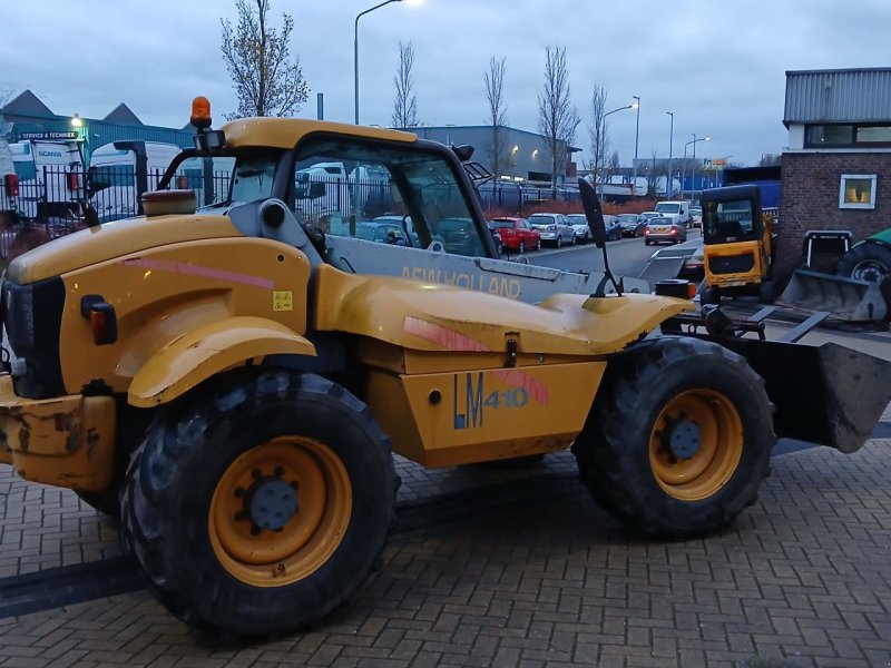 Teleskoplader tipa New Holland L.410, Gebrauchtmaschine u Alblasserdam
