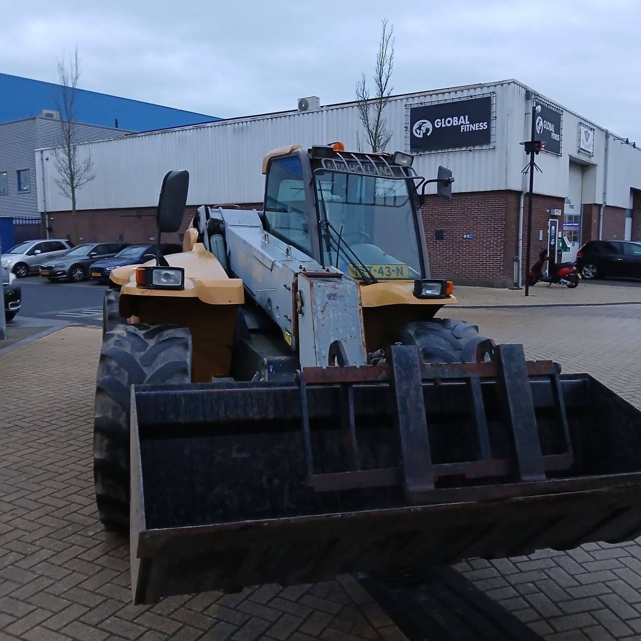 Teleskoplader des Typs New Holland L.410, Gebrauchtmaschine in Alblasserdam (Bild 6)