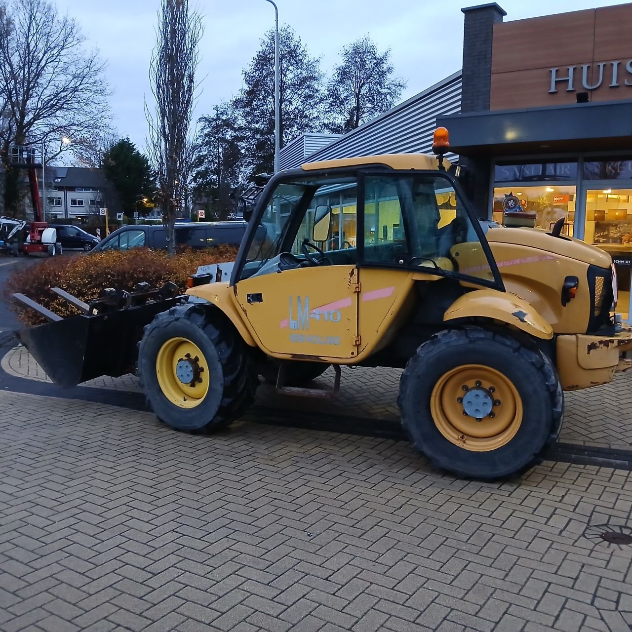 Teleskoplader des Typs New Holland L.410, Gebrauchtmaschine in Alblasserdam (Bild 2)