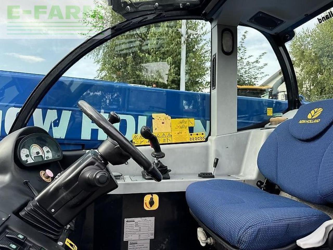 Teleskoplader des Typs New Holland lm 5020, Gebrauchtmaschine in DAMAS?AWEK (Bild 11)