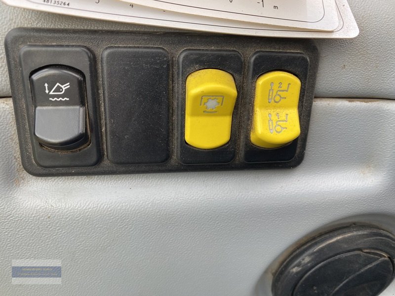 Teleskoplader типа New Holland LM 7.42, Gebrauchtmaschine в Bad Köstritz (Фотография 12)