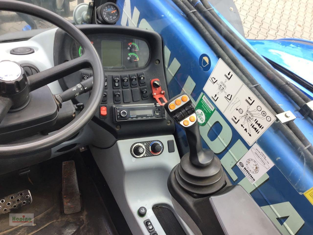 Teleskoplader typu New Holland LM 742, Gebrauchtmaschine v Bakum (Obrázek 10)