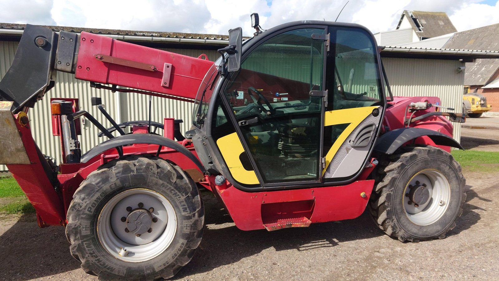 Teleskoplader tip New Holland LM1345 LM1345, Gebrauchtmaschine in Brønderslev (Poză 1)