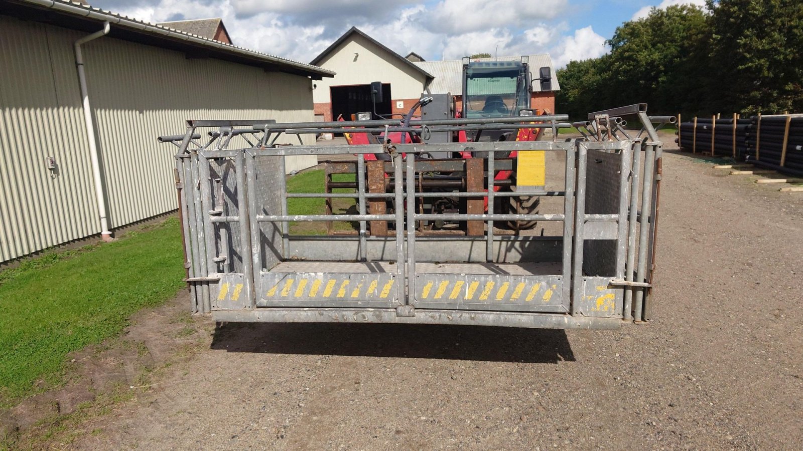 Teleskoplader tip New Holland LM1345 LM1345, Gebrauchtmaschine in Brønderslev (Poză 8)