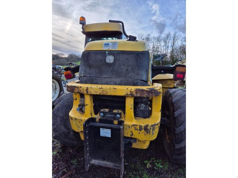 Teleskoplader des Typs New Holland LM430, Gebrauchtmaschine in CHAUMONT (Bild 2)