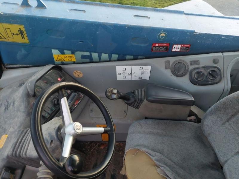 Teleskoplader del tipo New Holland LM5040, Gebrauchtmaschine In ANTIGNY (Immagine 5)