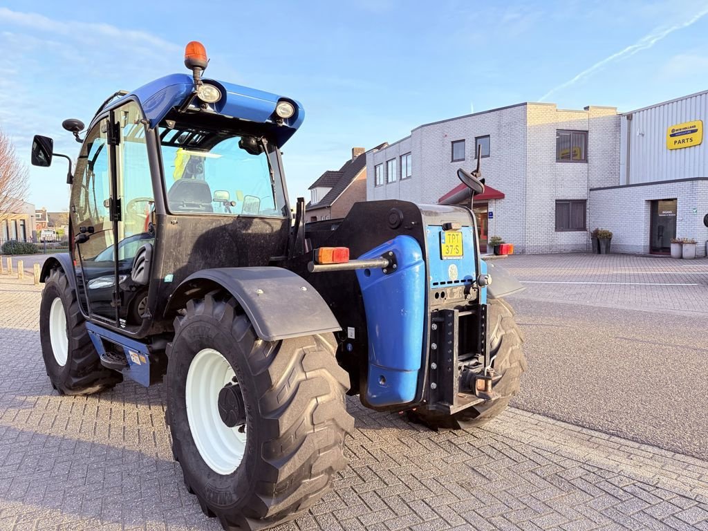 Teleskoplader typu New Holland LM5040, Gebrauchtmaschine v BOEKEL (Obrázek 8)