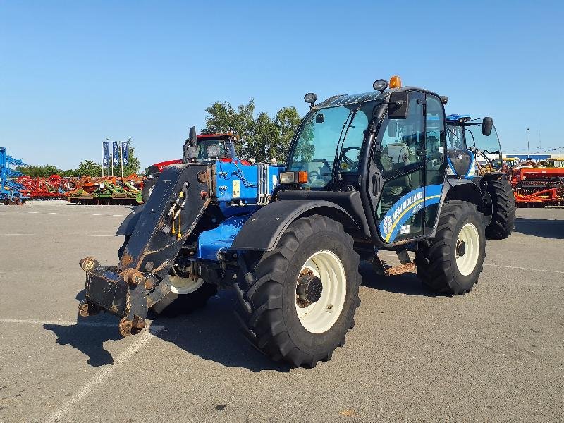 Teleskoplader typu New Holland LM7-35, Gebrauchtmaschine v COULONGES SUR AUTIZE (Obrázek 2)